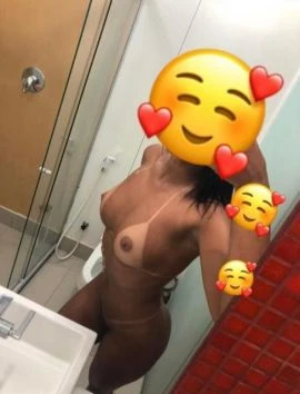 Vitória Samara, Escort, Natal