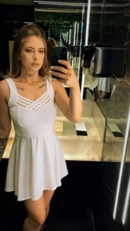 Ísis Guimarães — 3 / 4