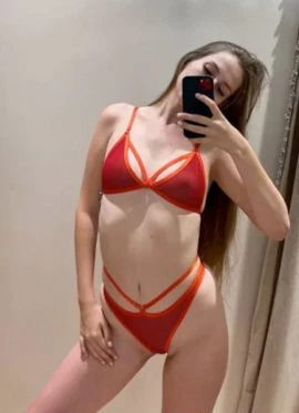 Roberta Hot — 4 / 5