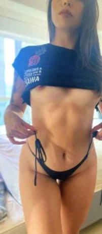 Sofia Leme — 4 / 5