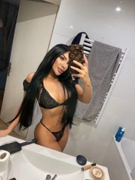Jade — 5 / 9