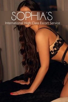 Lana — 6 / 8