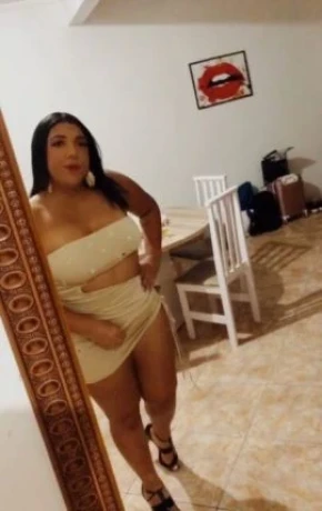 Ana Caroline — 2 / 4