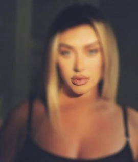 Kristi, Escort, Berlin