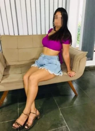 Bibi Castro — 4 / 8