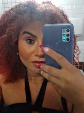 Samanta Martinês — 4 / 5