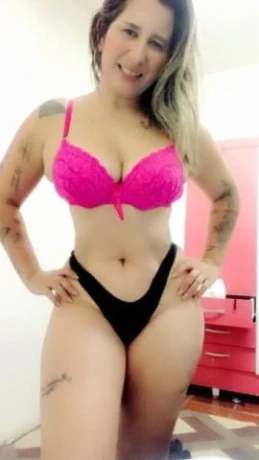 Juliana Mello — 5 / 6