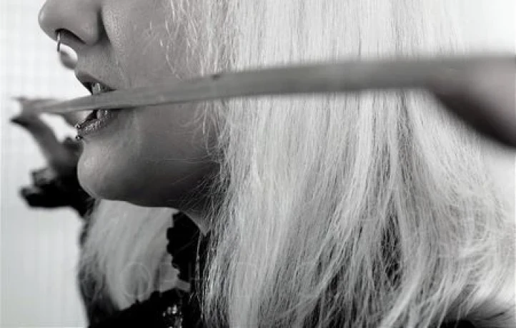 Switcherin Lana Xtrem im Studio Centric — 4 / 17