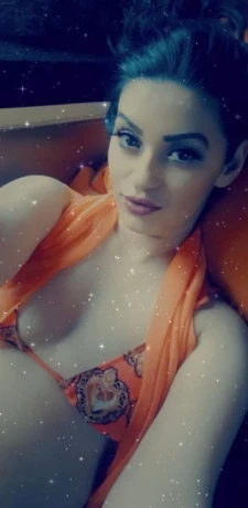 Elena — 5 / 12