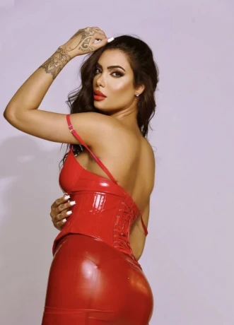 Victoria trop feminine — 9 / 12
