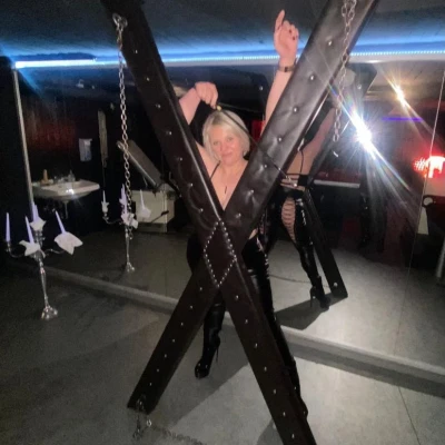 Mistress Mona, Escort, Vienna