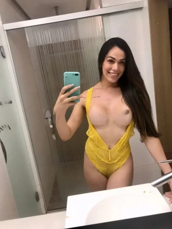 Stella Alves — 10 / 12