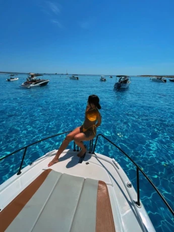 Luna Costa — 3 / 11