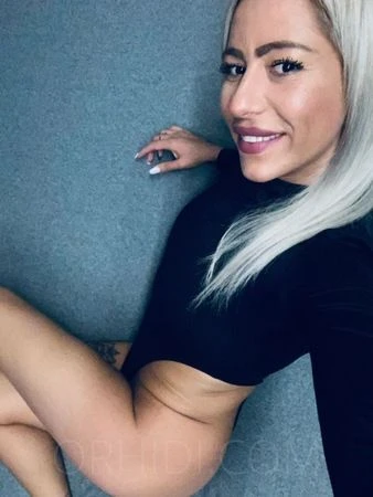 Lucia, Escort, Munich