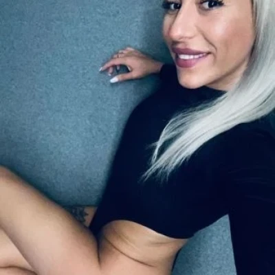 Lucia, Escort, Munich