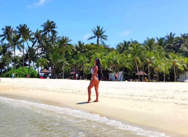 Miss Rebecca — 1 / 7