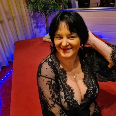 Renata Im Haus Papillon, Escort, Langenselbold