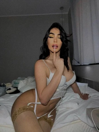 TS ANGEL SEXHOT — 1 / 7