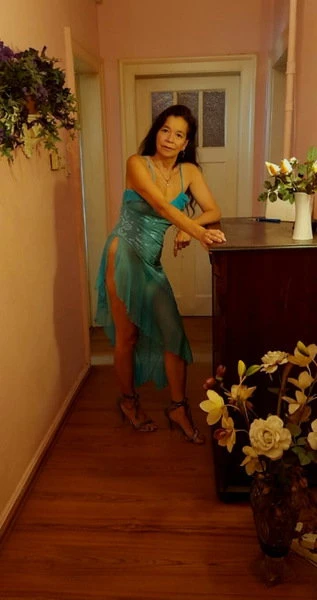 Marina — 2 / 7