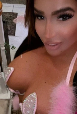 Joanna Jaxxx — 3 / 5