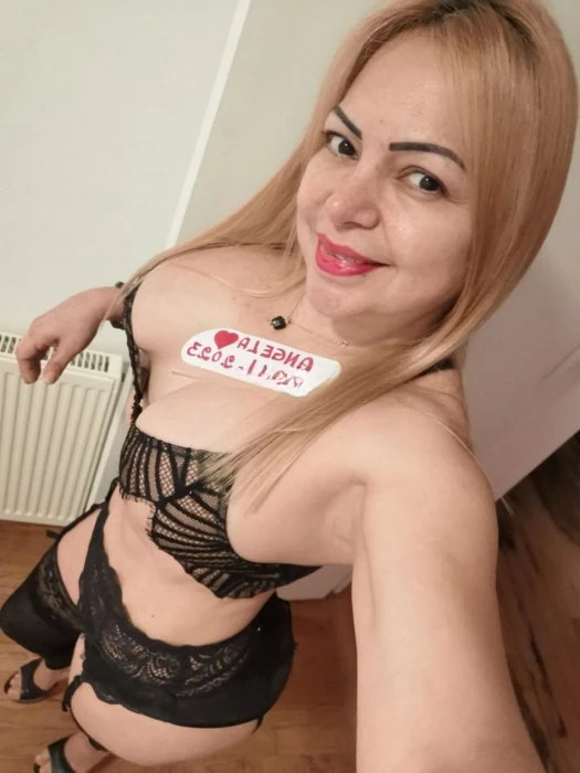 Angela — 9 / 10