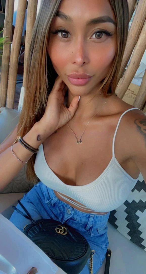 Ari — 4 / 5