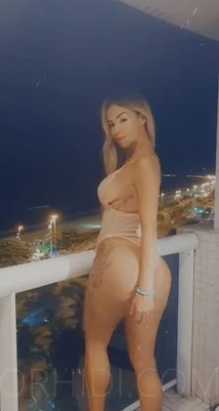 Bianca — 4 / 6
