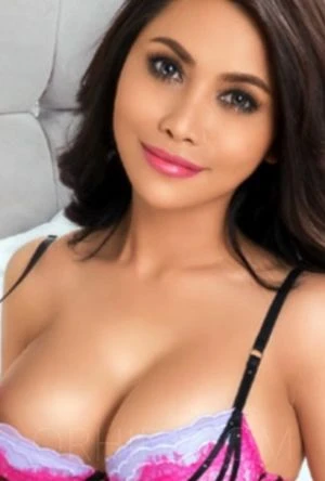 Dilya Asian, Escort, Istanbul