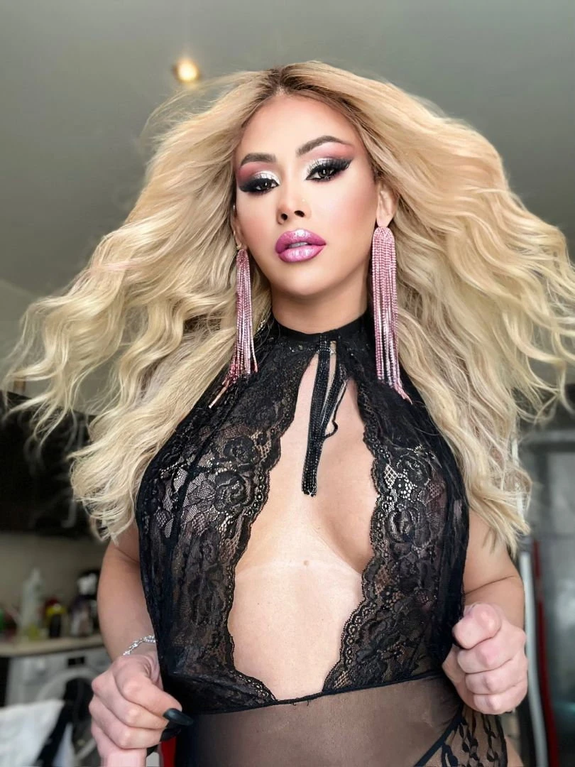 Leticia Rodrigues — 2 / 12