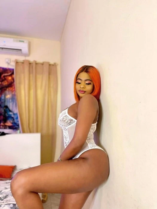 Beckybee, Escort, Abu Dhabi