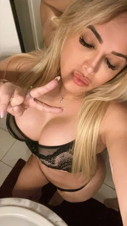 TS Danny Hot Blondy — 8 / 11