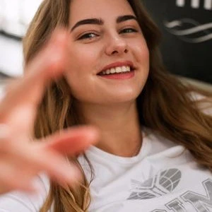 Angelin — 8 / 9