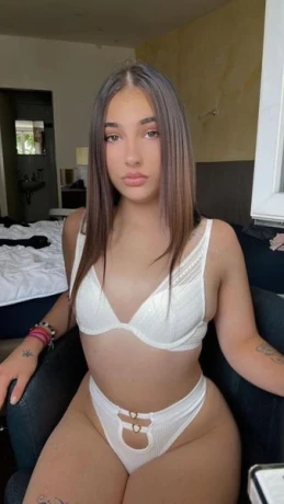 Neu Lea 19 — 2 / 5