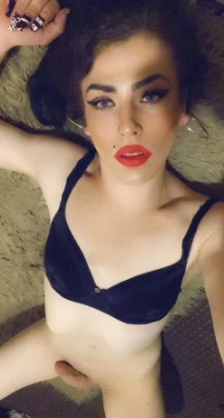 Maria Lodge — 1 / 8