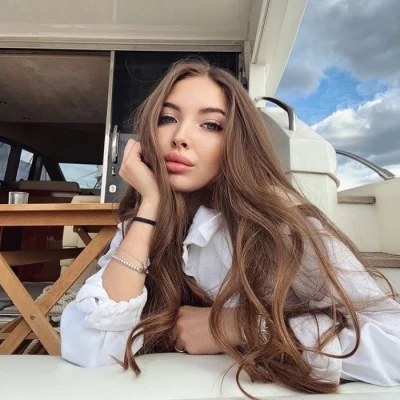 Namrata, Escort, Paris