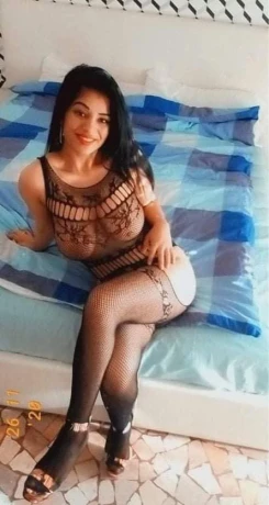 Ruby Teeny Hot Horny — 2 / 4