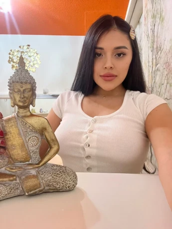 Erotische Massage Body To Body — 2 / 5