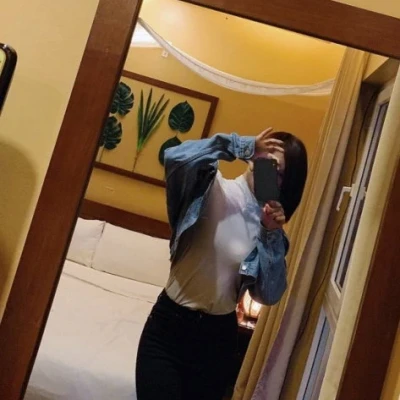 Angela, Escort, Vinh