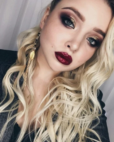 Silina Blondie — 2 / 5