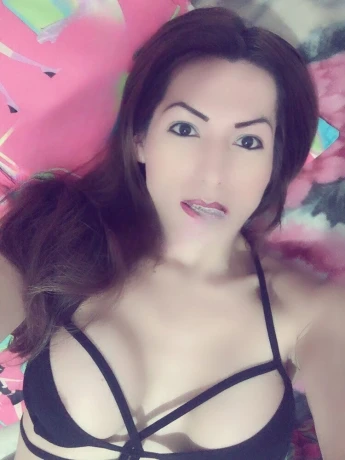 Barbara Reyes VIP — 2 / 12