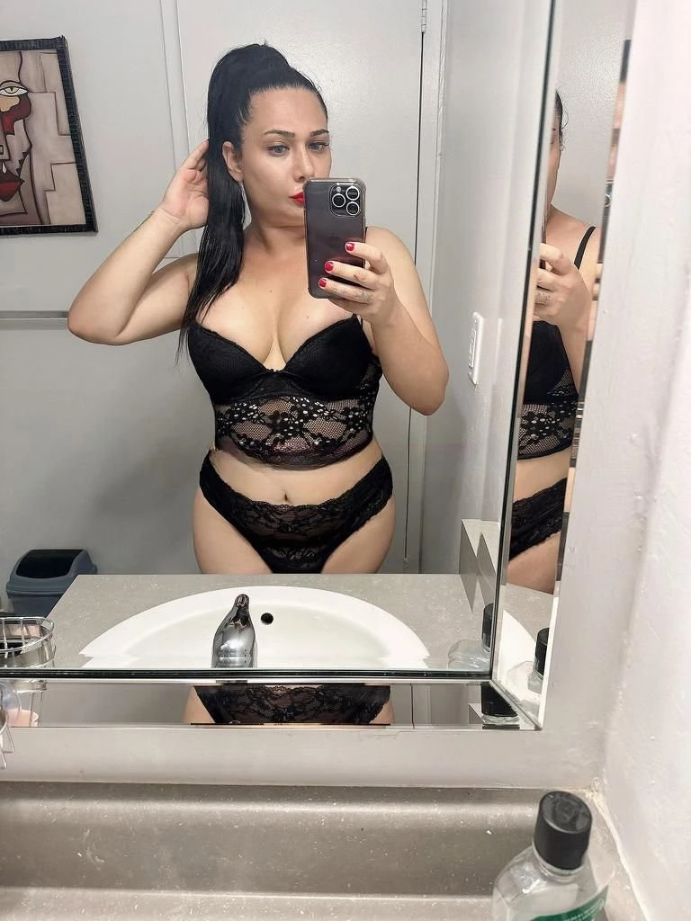 kristina, Escort, Old East York