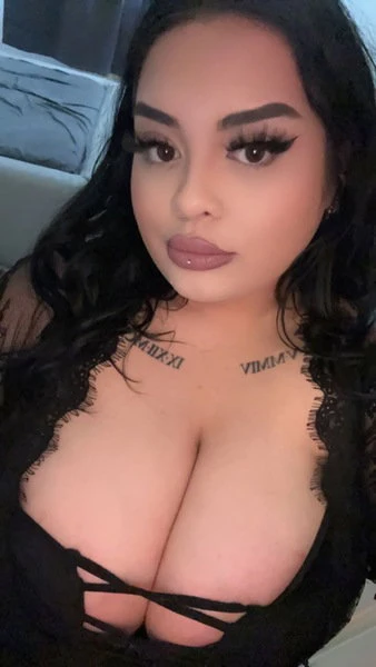 Melissa — 2 / 4