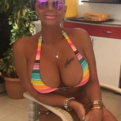 Laura Del Sole, Escort, Pforzheim