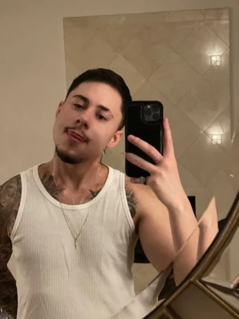 Transboy Stefan — 5 / 12