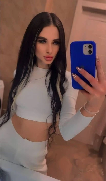 Zhenia, Escort, Bursa