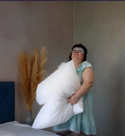 Mollige Und Heisse Jasmin — 5 / 9