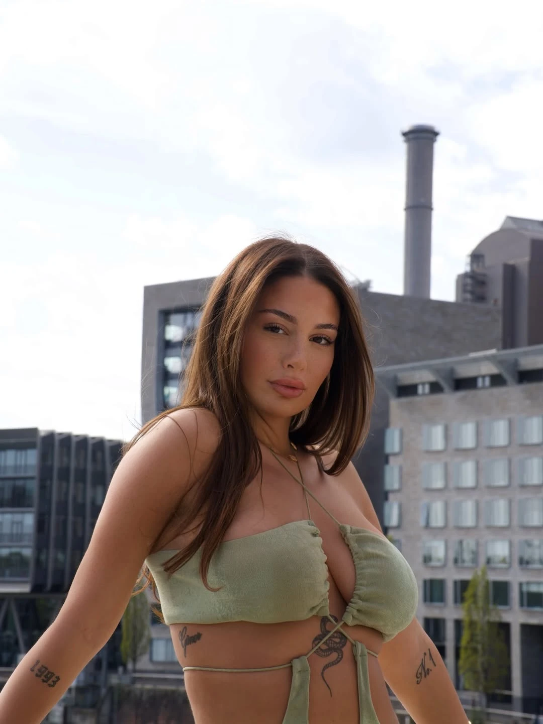 Stella — 7 / 8