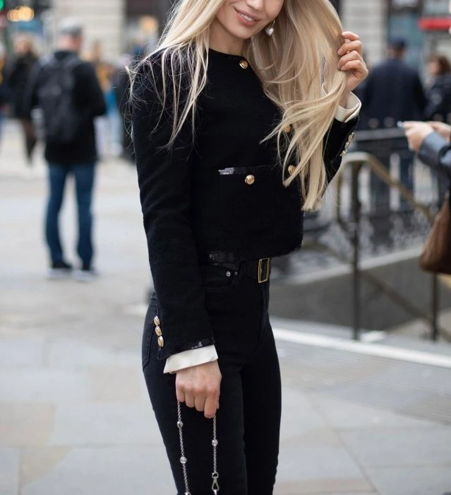 Polina — 5 / 6
