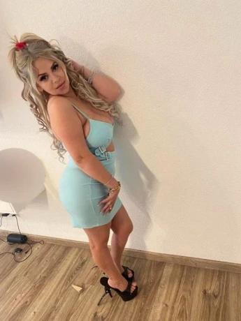 Karolina33 — 3 / 4