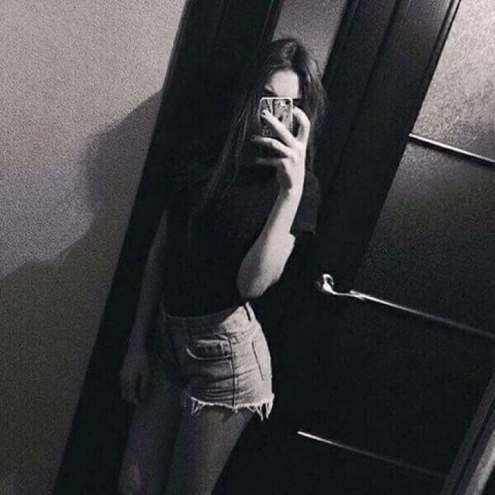 Dinul, Escort, Talin